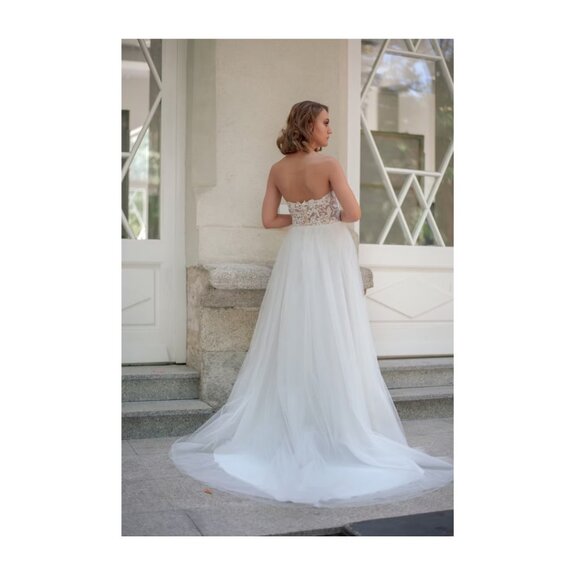 M1401 Alice - Picture 2 of 2